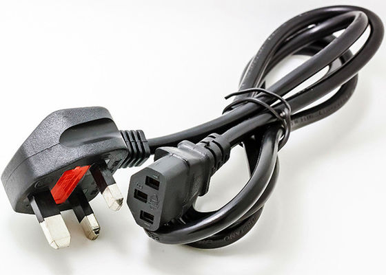 Cabo de alimentação do Reino Unido / cabo de alimentação AC DC BS1363 Standard Fused Plug IEC 60320 C13 fornecedor